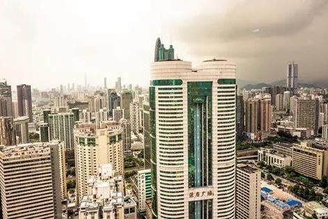 綠城管理潛入鵬城舊改三年“代建第一股”的規模訴求